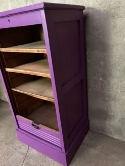 Meuble de notaire, classeur violet