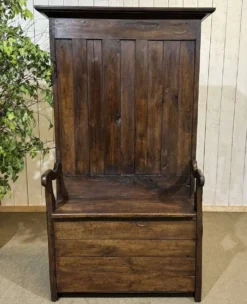 Meuble d'entrée, vestiaire breton en chêne et châtaignier 19ème
