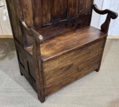 Meuble d'entrée, vestiaire breton en chêne et châtaignier 19ème