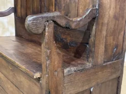 Meuble d'entrée, vestiaire breton en chêne et châtaignier 19ème