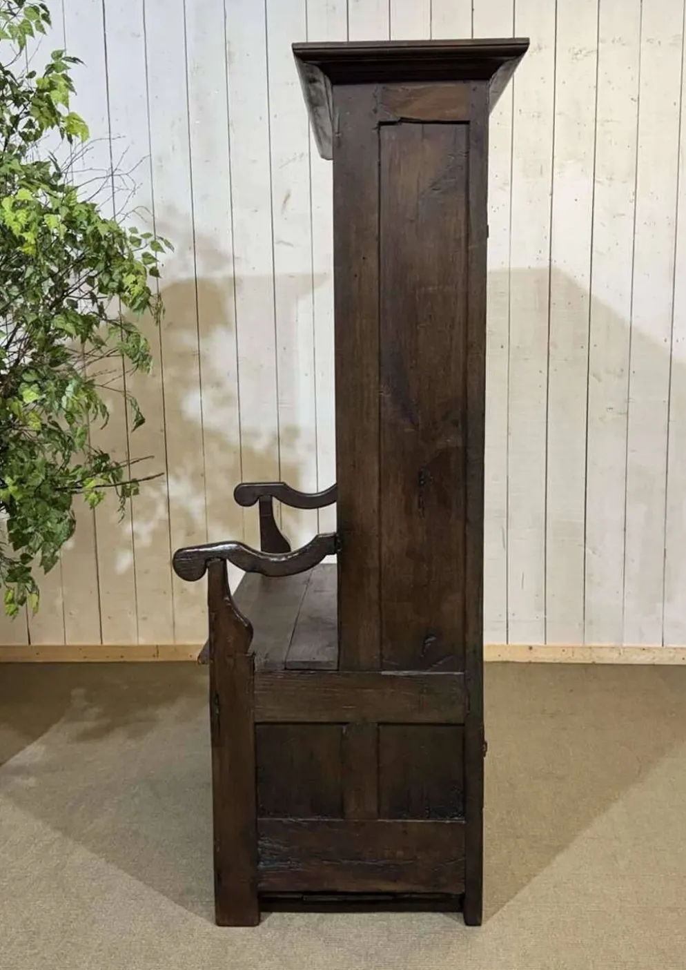 Meuble d'entrée, vestiaire breton en chêne et châtaignier 19ème
