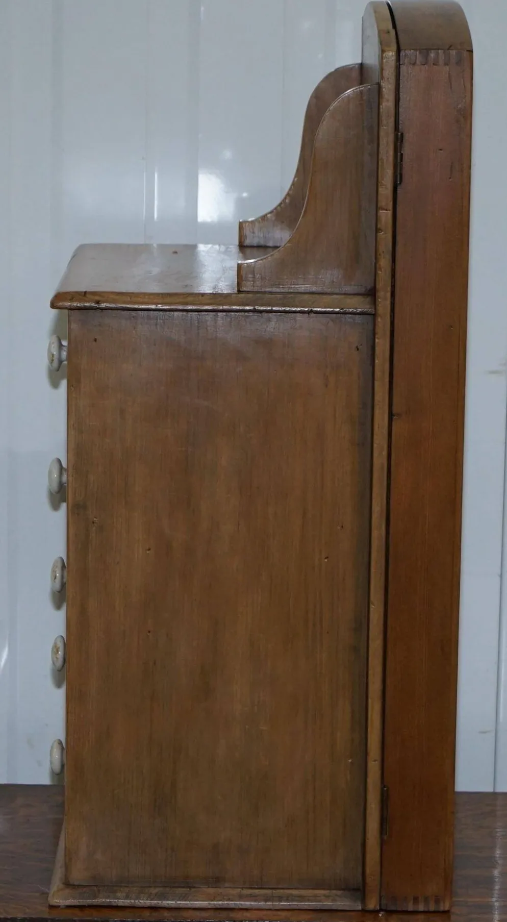 Meuble de présentation Rawl années 1950 avec tiroirs et vitrine