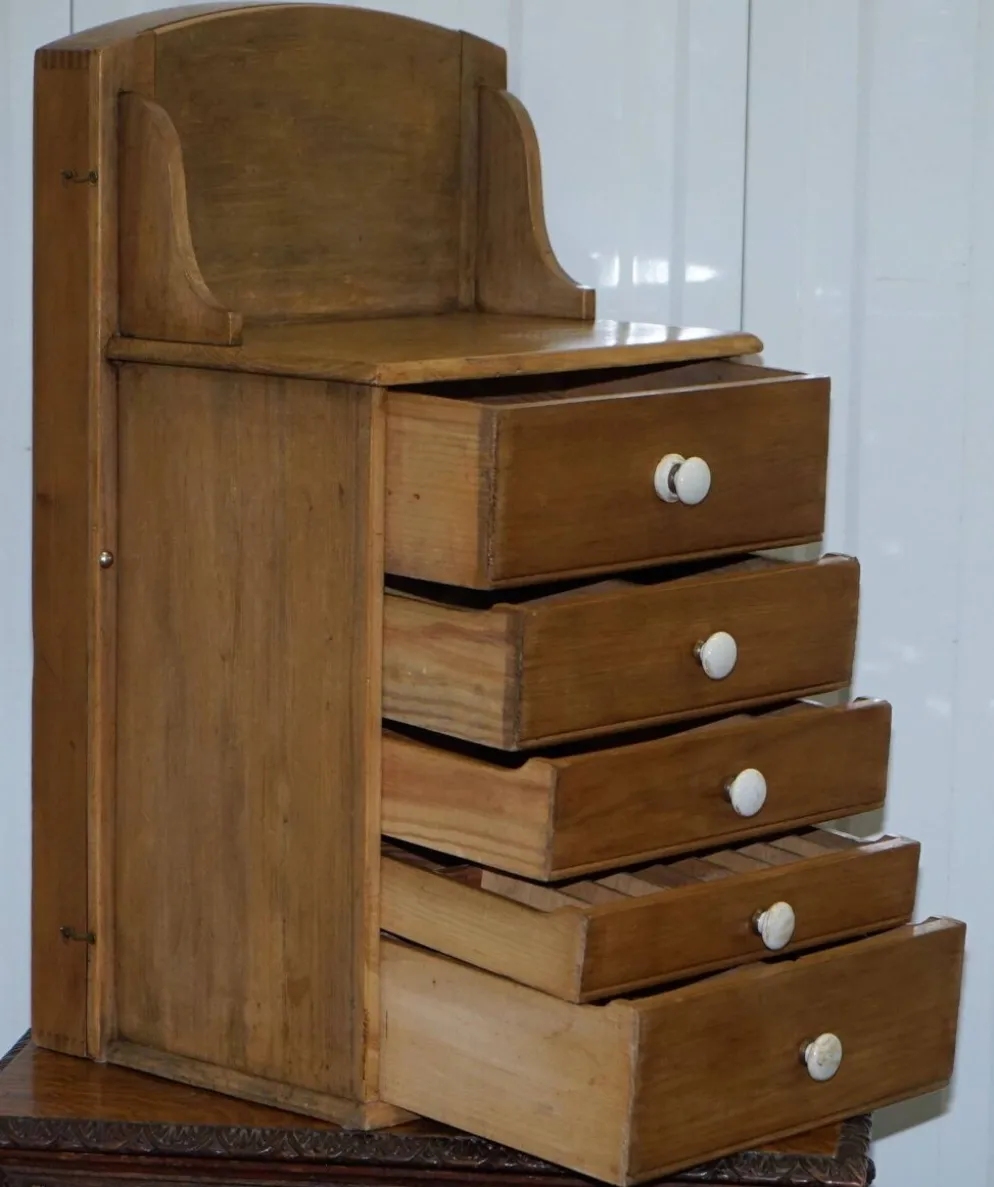 Meuble de présentation Rawl années 1950 avec tiroirs et vitrine