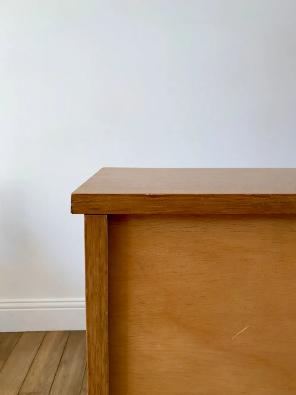 Meuble de rangement chêne années 50