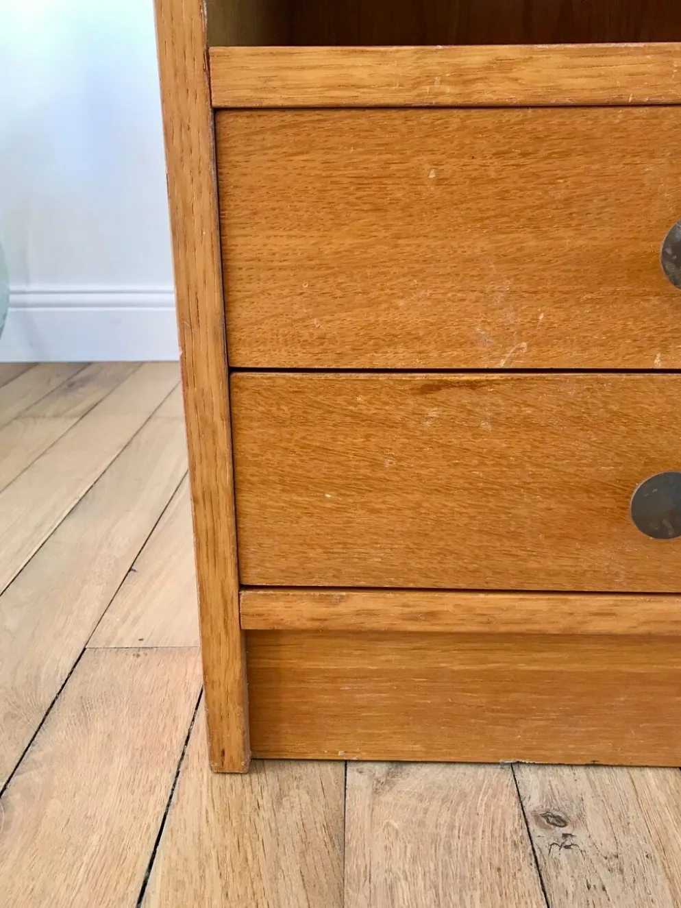 Meuble de rangement chêne années 50