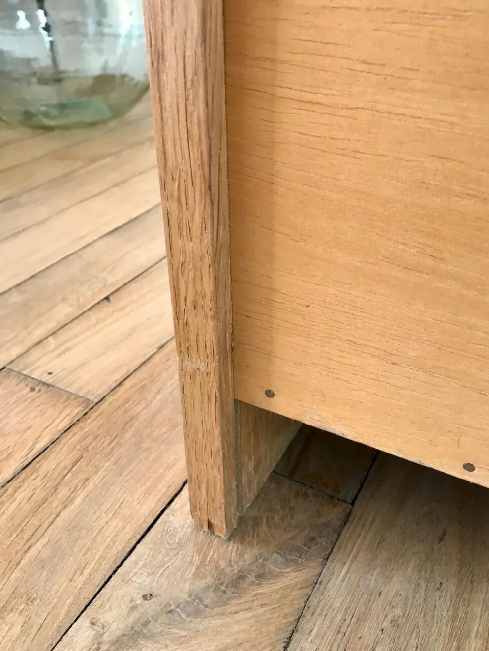 Meuble de rangement chêne années 50