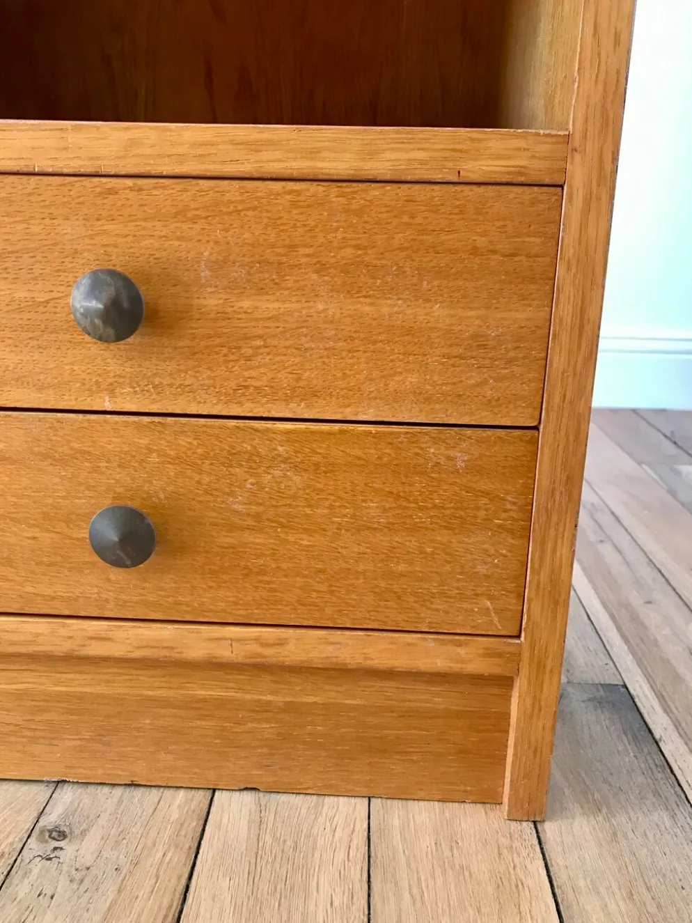 Meuble de rangement chêne années 50