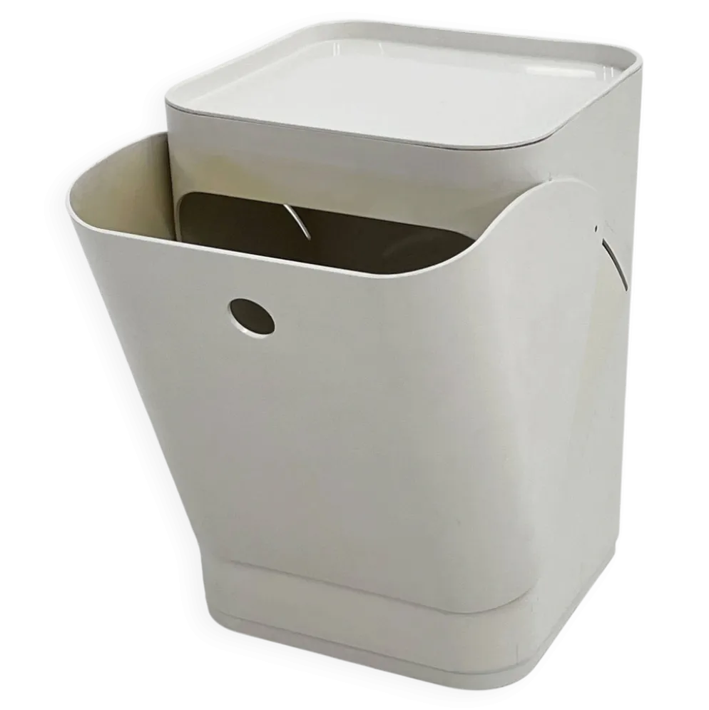 Meuble de rangement, corbeille à linge par Anna Castelli pour Kartell, 1970