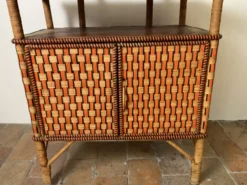 Meuble de rangement insolite vintage