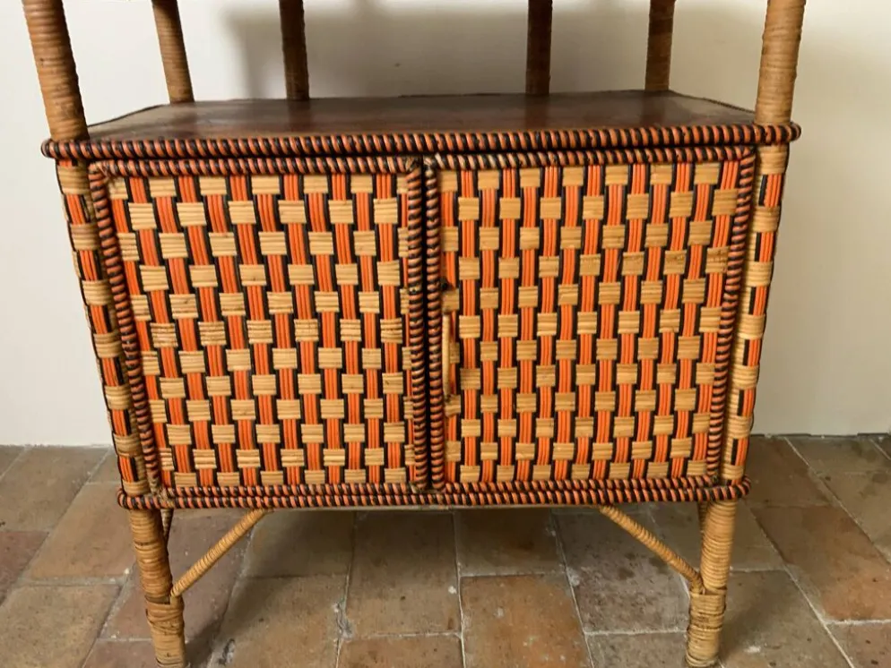 Meuble de rangement insolite vintage