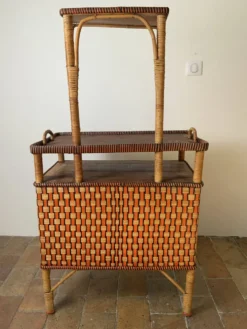 Meuble de rangement insolite vintage