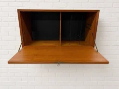 Meuble de rangement pour disques vinyles/lecteur de musique en teck par Poul Cadovius pour Cado, années 1960.