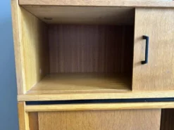 Meuble de rangement vintage