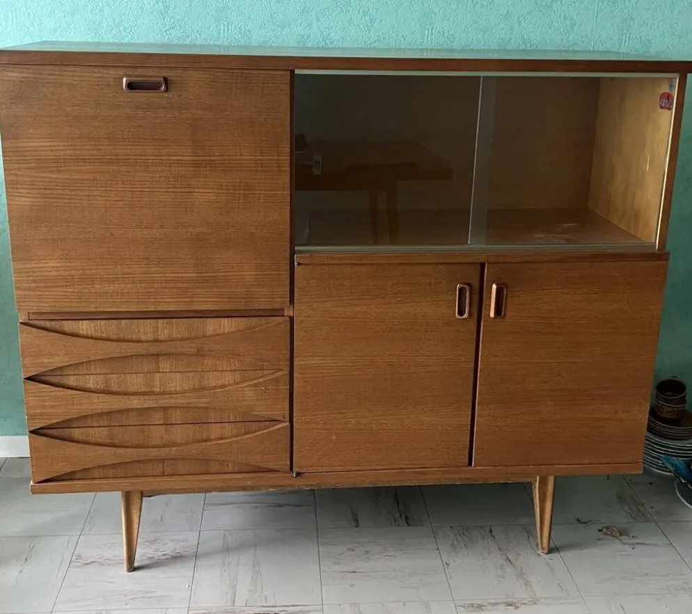 Meuble de style scandinave, de marque "eros " en teck blond, vers 1960
