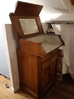 Meublede toilette