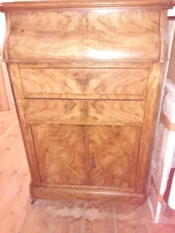 Meublede toilette