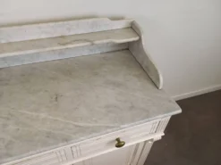 Meuble de toilette plateau marbre