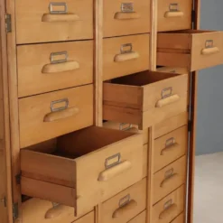 Meuble à dossiers vintage en bois, design Italie années 1950