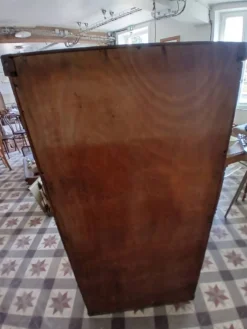 Meuble en chêne à rouleau