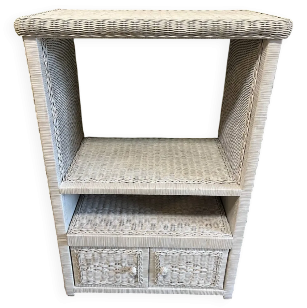 Meuble en osier blanc