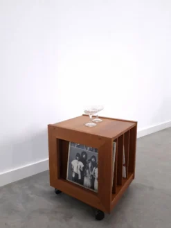 Meuble en teck LP sur roulettes, table d'appoint, table de nuit, armoire 1