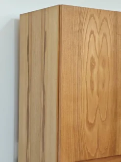Meuble haut ancien télévision, Vaisselier armoire par Drevotex Zamberk