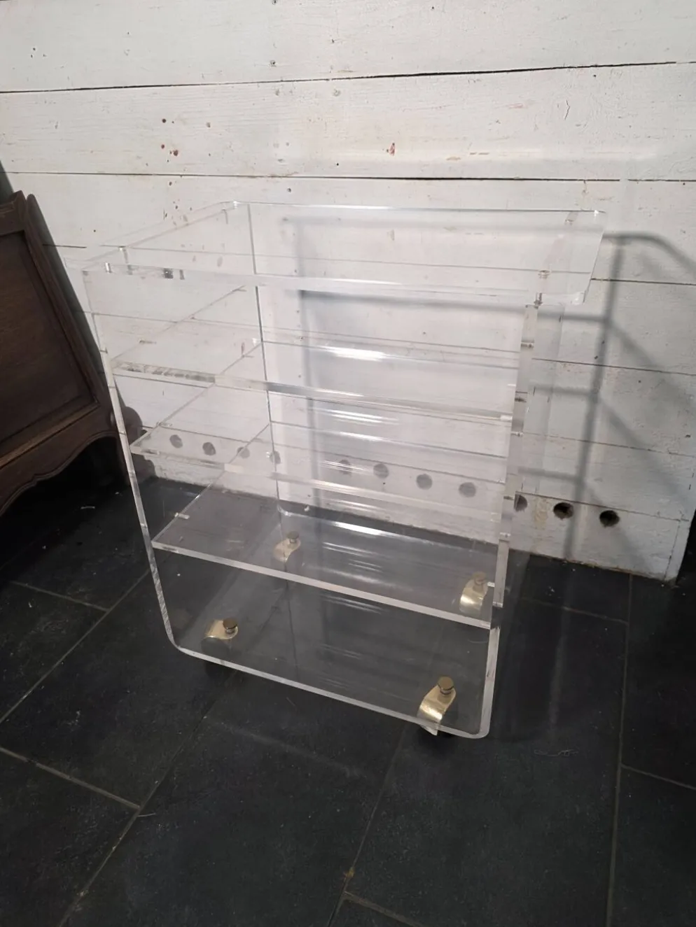 Meuble Hi-Fi en plexiglas des années 70