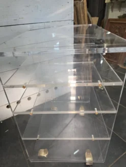 Meuble Hi-Fi en plexiglas des années 70