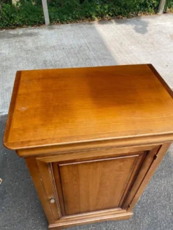 Meuble Hi-Fi Louis Philippe en bois massif - meuble bar