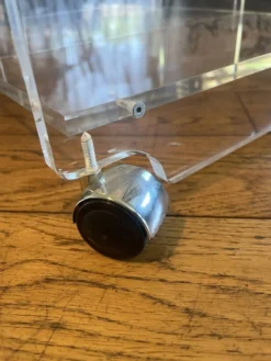 Meuble hi-fi plexiglas