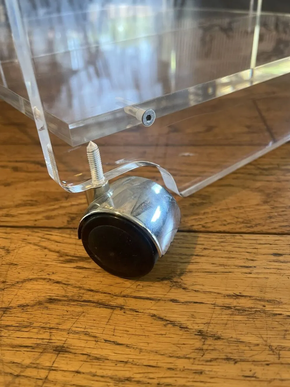 Meuble hi-fi plexiglas