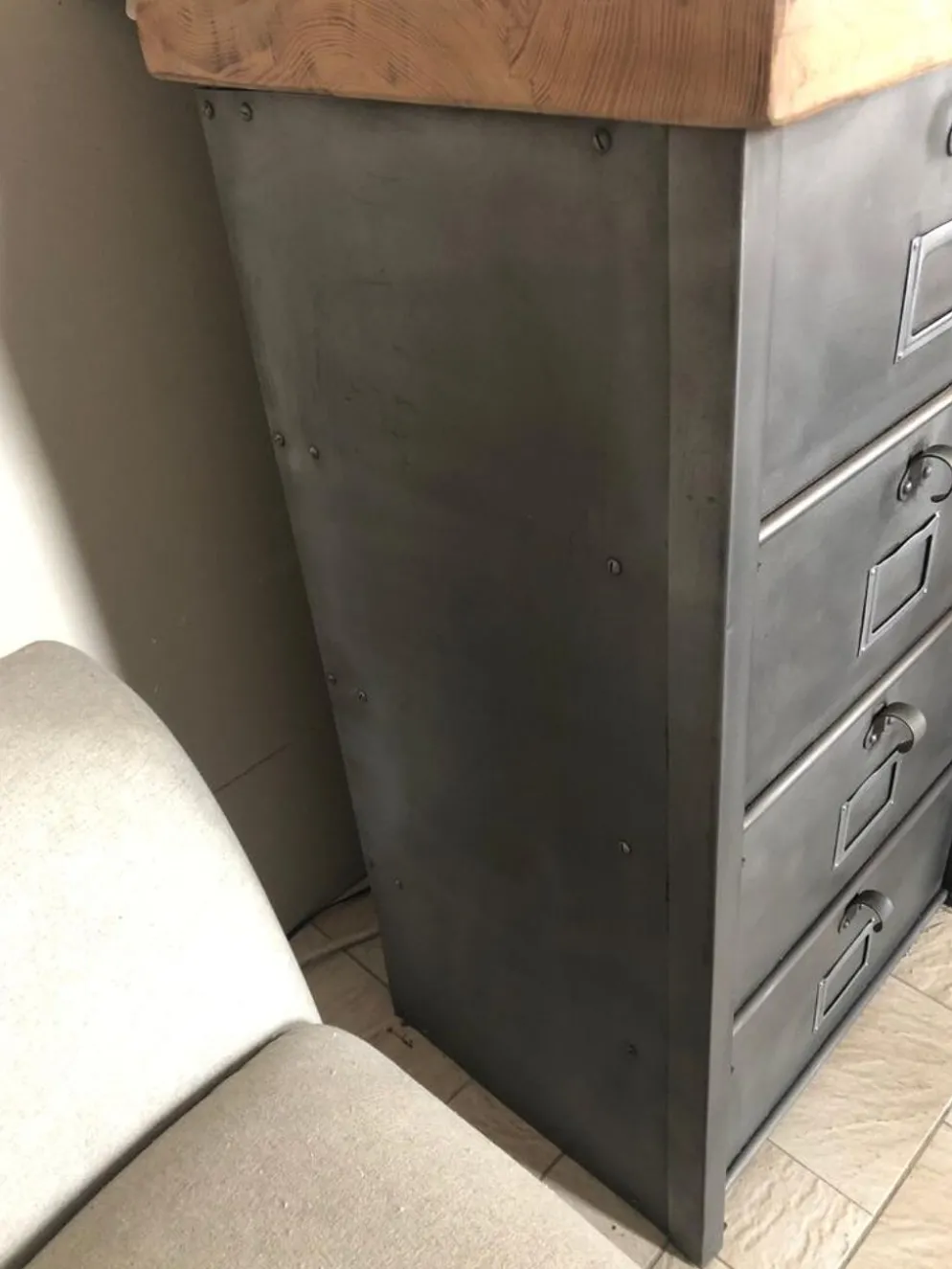 Meuble industriel 15 clapets Strafor métal bois