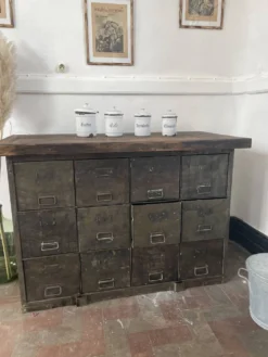 Meuble militaire 1945 12 tiroirs