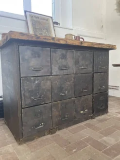 Meuble militaire 1945 12 tiroirs vintage industriel