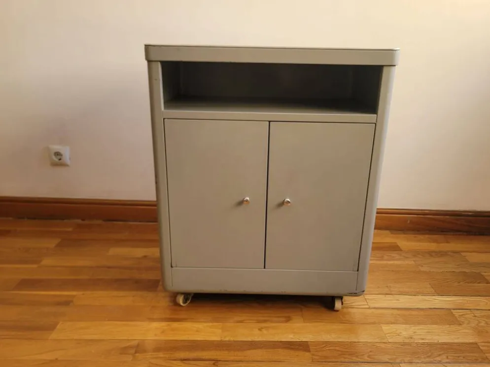Meuble métallique vintage à roulettes SEEL, années 60