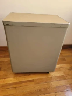 Meuble métallique vintage à roulettes SEEL, années 60