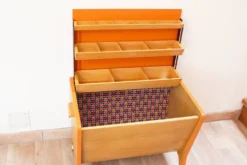 Meuble métier - coffre de rangement