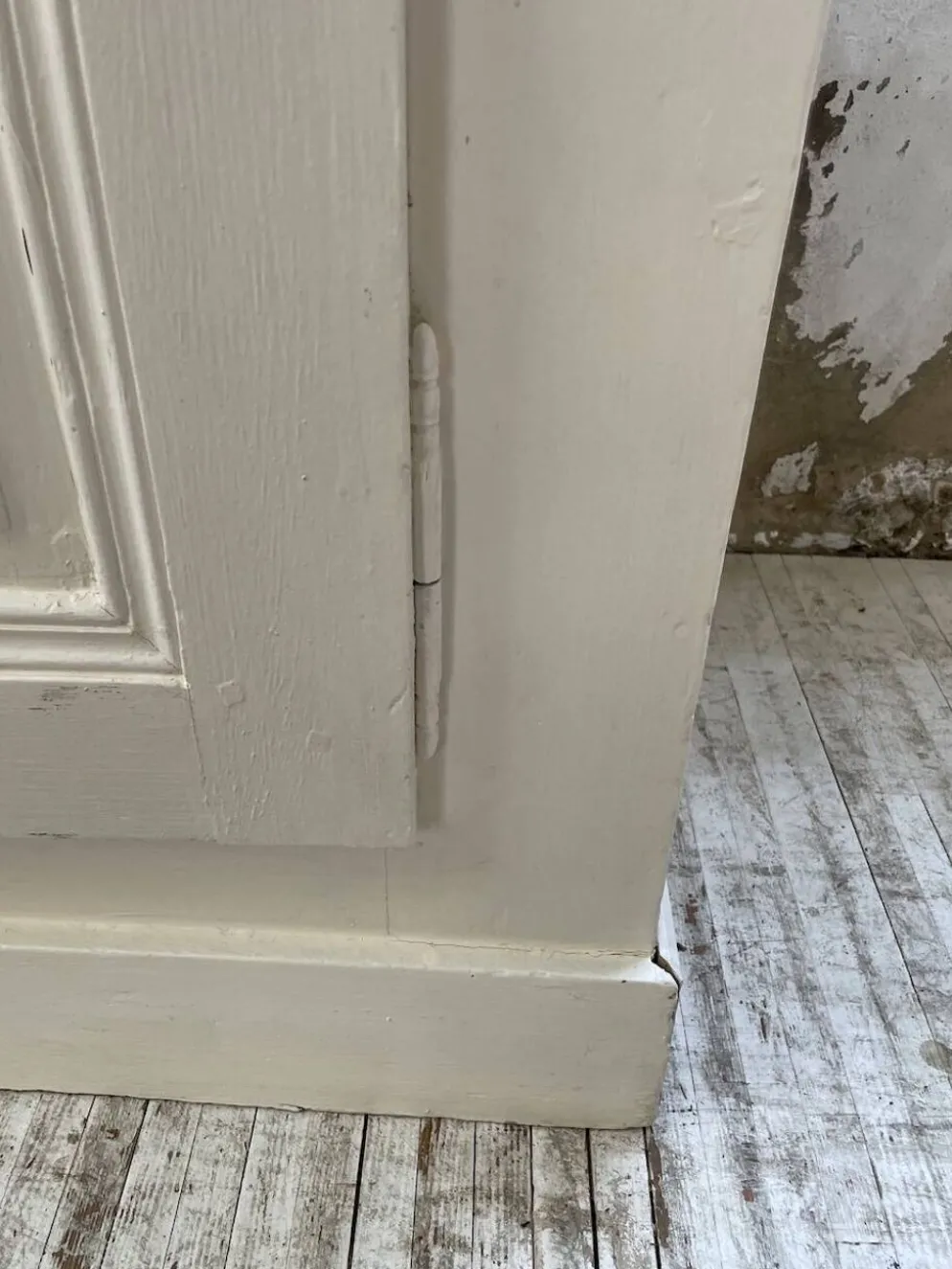 Meuble métier vitrine XL patine blanche