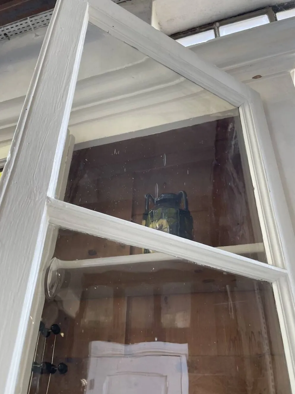 Meuble métier vitrine XL patine blanche