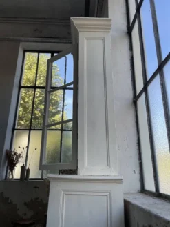 Meuble métier vitrine XL patine blanche