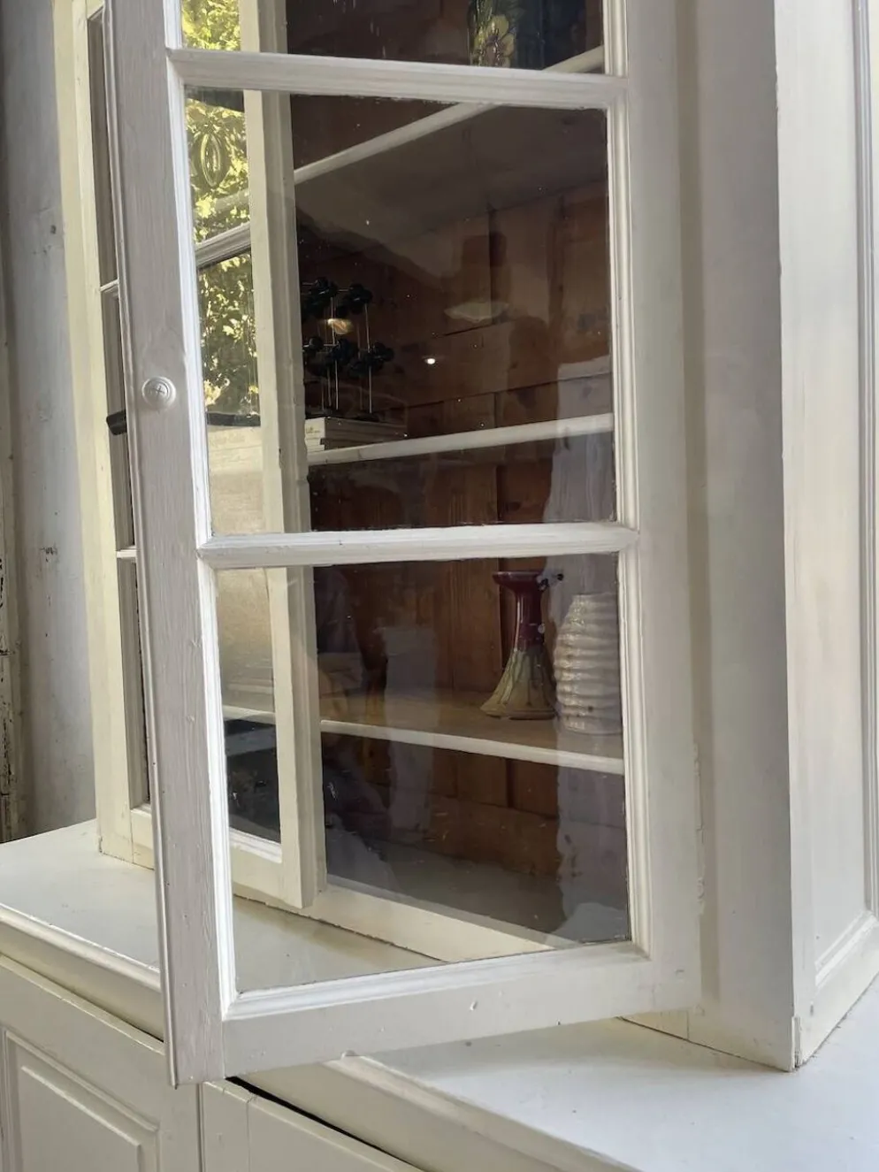 Meuble métier vitrine XL patine blanche