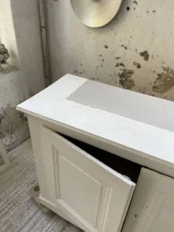 Meuble métier vitrine XL patine blanche