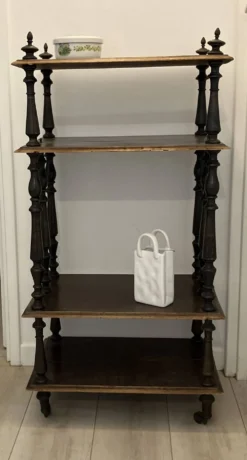 Meuble à musique