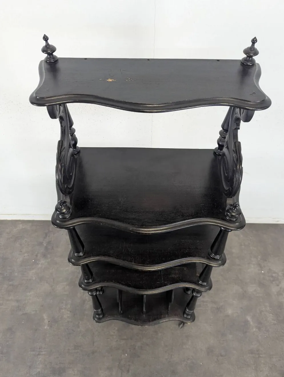 Meuble à partition de musique Napoléon III en bois noirci