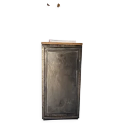 Meuble placard et tiroir en métal et bois