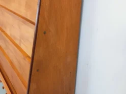 Meuble présentoir bibliothèque avec tiroirs vintage en bois des années 60