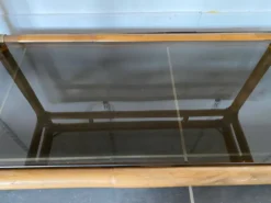 Meuble rangement télé en rotin et verre vintage 1950