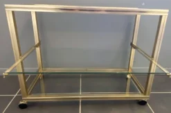 Meuble rangement télé hifi vidéo métal doré verre Pierre Vandel Paris 1970