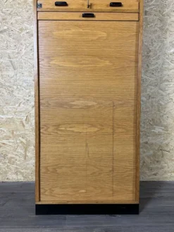 Meuble à rideau par Dobergo, 1950-1960