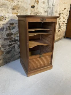 Meuble à rideau vintage bois